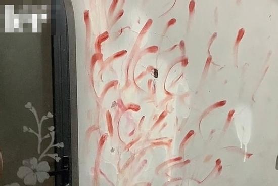 Chia tay chỉ vì vết tích lạ ở nhà bạn gái, hóa ra là thanh niên nhát chết