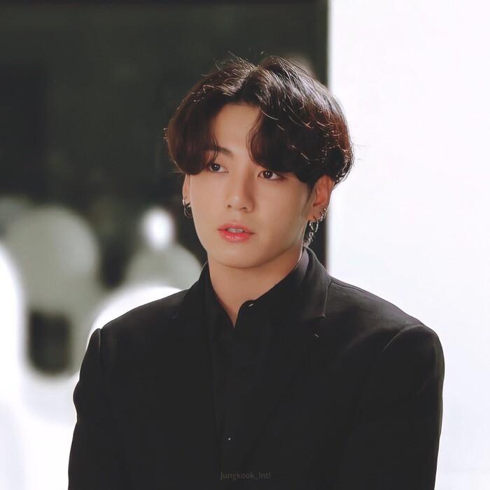 Loạt scandal đen tối idol K-Pop: Bắt nạt học đường, phốt tiểu tam, dùng chất cấm-9