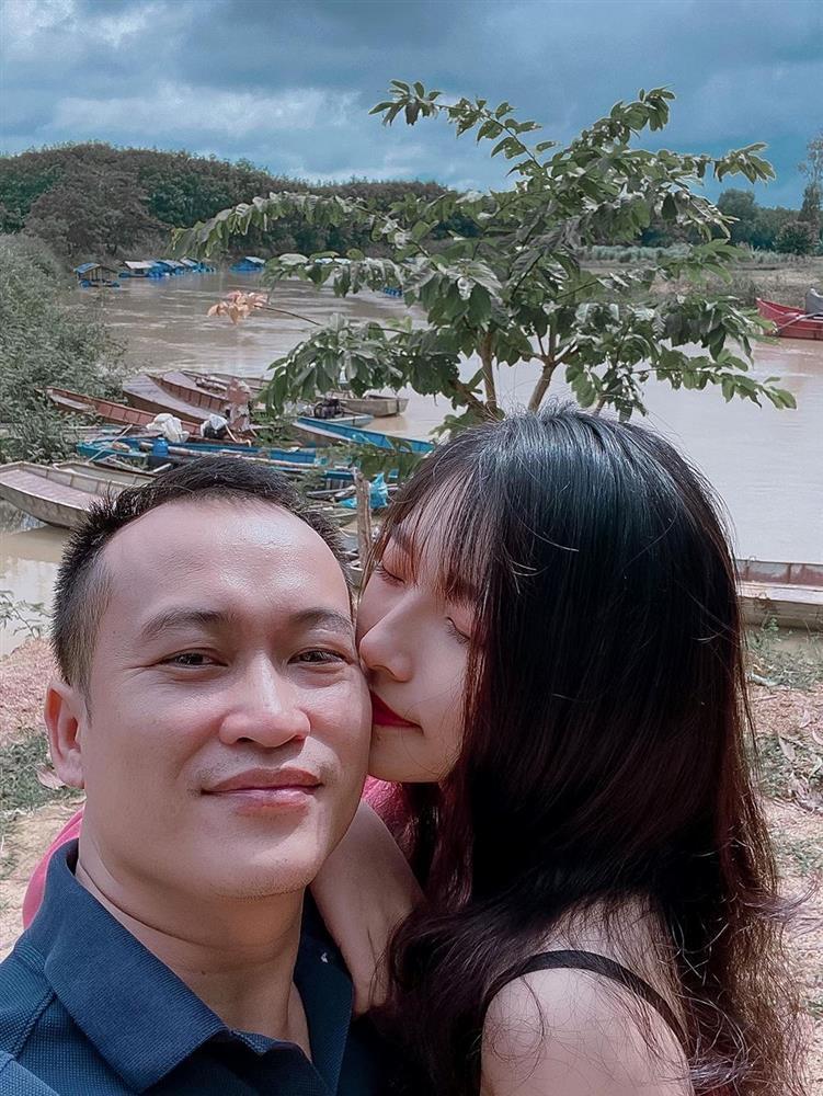 Chuyện tình cô gái 1999 và bạn trai hơn 17 tuổi: Anh là động lực em giảm cân thành công-9