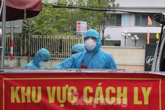 Đà Nẵng thêm 33 ca mắc COVID-19, lịch trình dày đặc các địa điểm