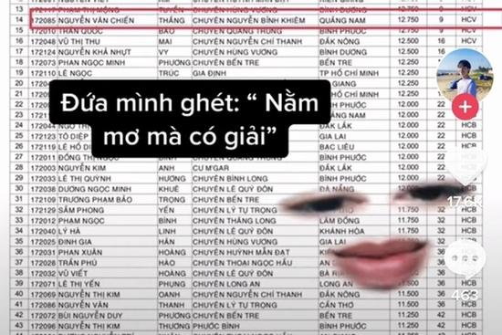 Bị đứa mình ghét cà khịa 'nằm mơ mà có giải', chàng trai khoe huy chương vàng