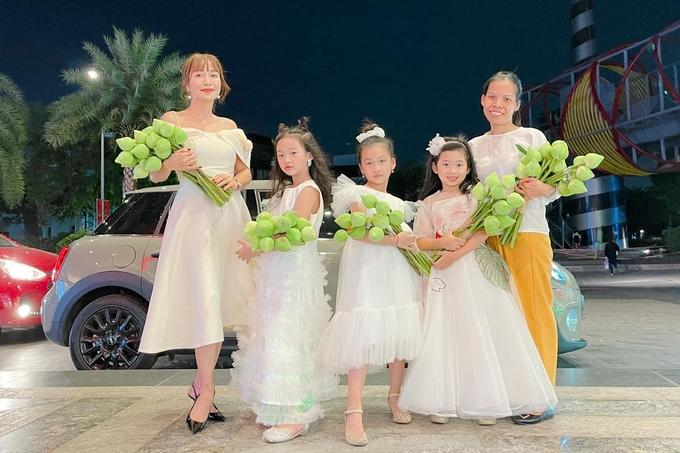 Con gái Mai Phương sống bình yên bên bảo mẫu-8