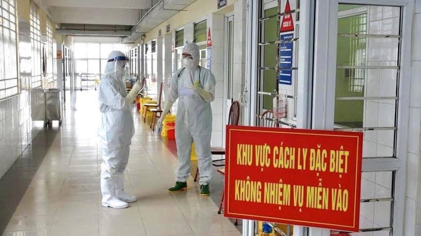 Hà Nội thêm 4 ca Covid-19 mới, có 1 người là shipper-1