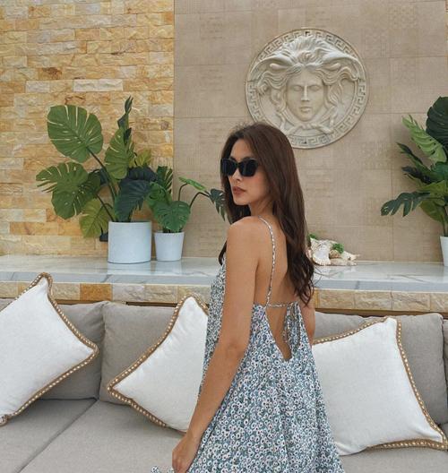 Hà Tăng, Trâm Anh chuộng váy kín trước hở sau khoe võng lưng siêu nuột-2