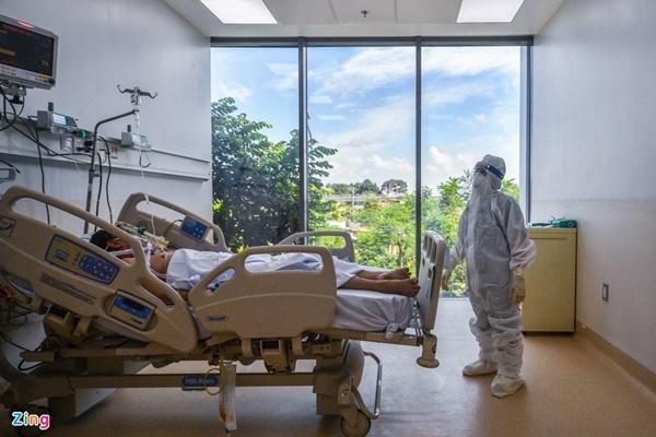 TP.HCM cần làm gì để tránh viễn cảnh quá tải hệ thống y tế?-1