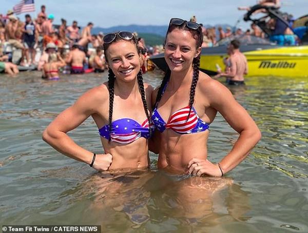 Chị em sinh đôi giống hệt nhau tìm thấy tình yêu bên hai anh em sinh đôi-4