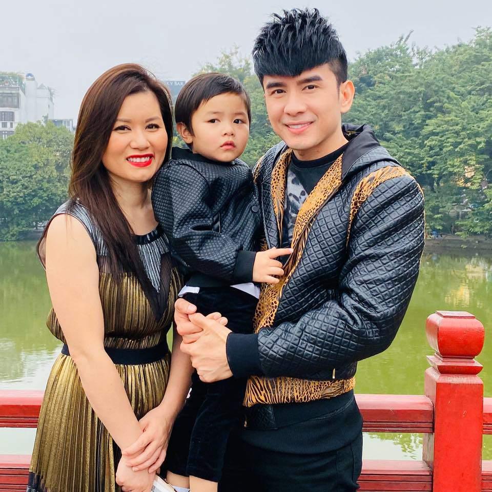 Gu thời trang từ lạc quẻ đến đồng điệu của Đan Trường - Thủy Tiên-6