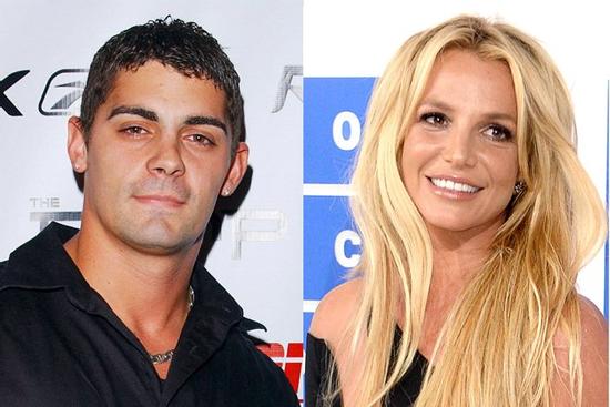 Chồng cũ Britney: 'Tôi đã bị lừa ký giấy ly hôn với cô ấy'