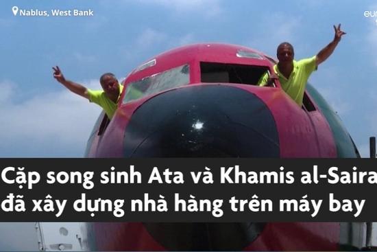 Nhà hàng bên trong chiếc Boeing 707