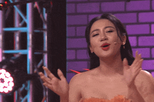 Văn Mai Hương lì đòn cho bài khác của Lady Gaga lên sóng-4