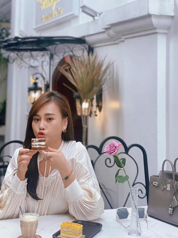 Phương Oanh tóc dài cực xinh, ngóng Nam Hương Vị Tình Thân có tạo hình mới-9