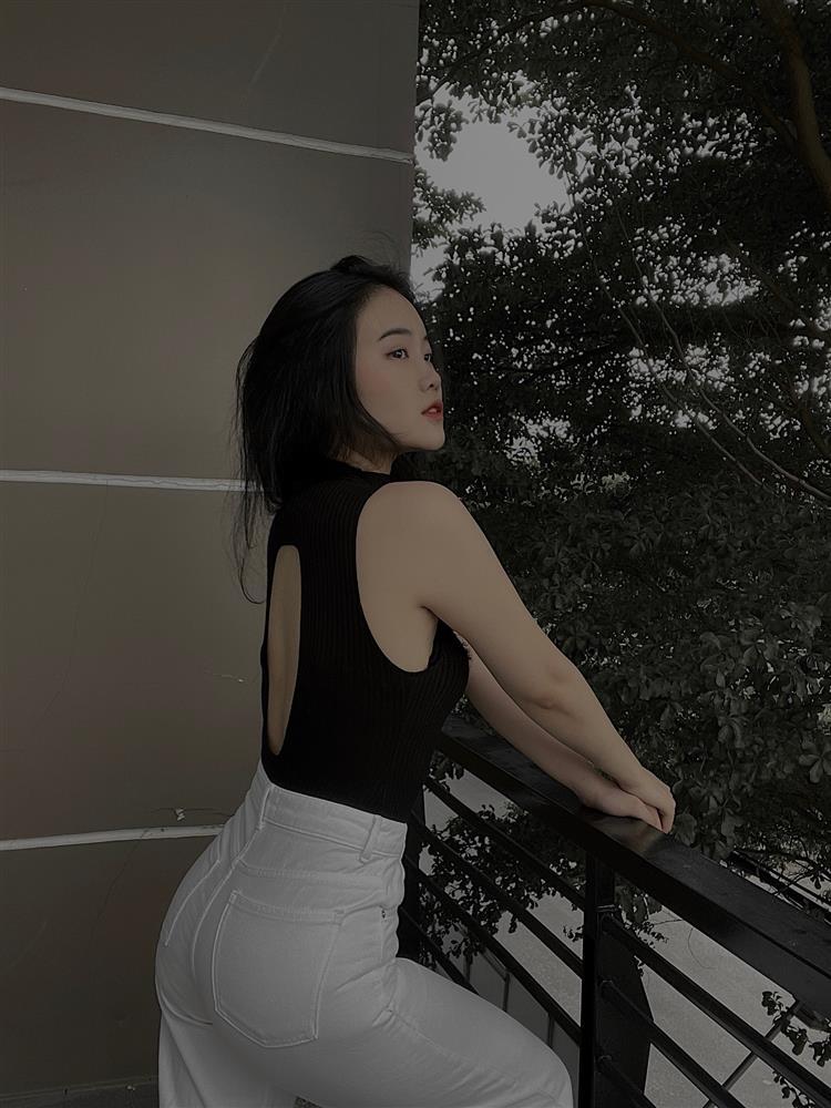 Bồ cũ Đoàn Văn Hậu bị super-soi sống ảo tung chảo-4