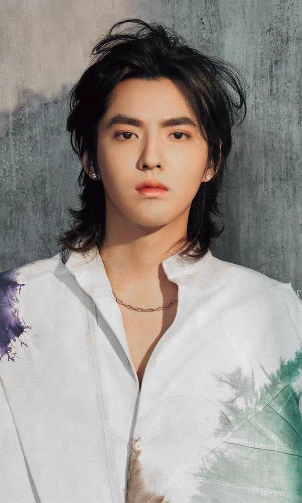 Ngô Diệc Phàm bị tình cũ tố đã bé lại yếu, Vnet tung thêm cú chí mạng-2