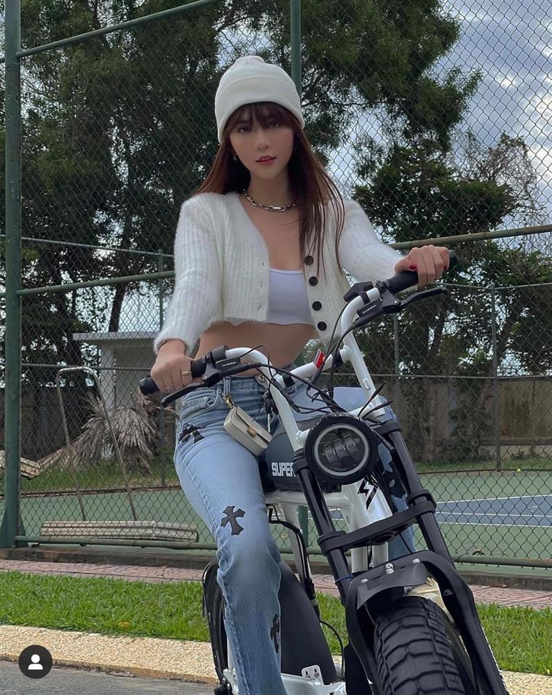 Ngỏ ý nuôi Ngọc Trinh, Vũ Khắc Tiệp nhận muôn lời xóc xiểm-1