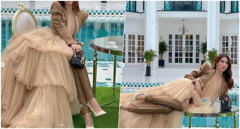 Mix quần jeans với váy dài lạc quẻ: Jessica vẫn đỉnh cao - Ngọc Trinh chán hẳn-5