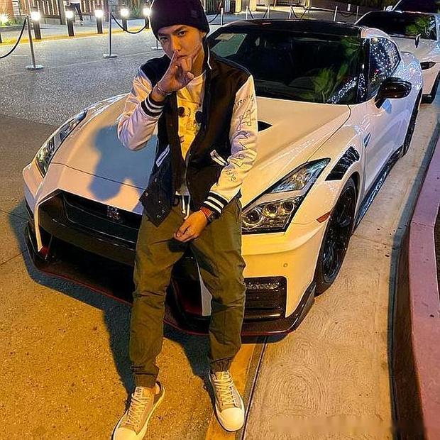 Gia thế Ngô Diệc Phàm cỡ nào mà dám bỏ EXO, đối đầu SM, xé Dương Tử?-4