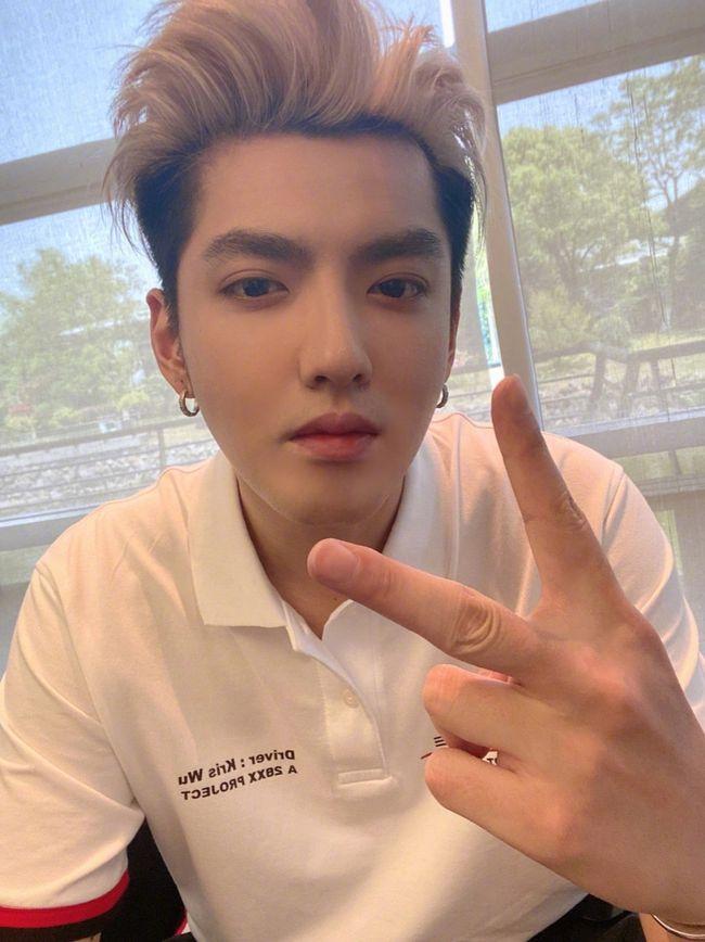 Cô gái mạnh mẽ tố cáo Ngô Diệc Phàm sa đọa bị nghi đã mất tích-2