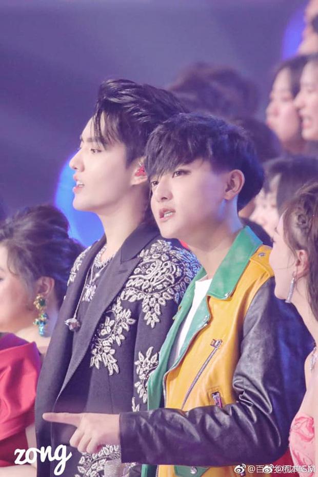 Có người minh oan cho Hoàng Tử Thao khi bị nghi hôi nách-2