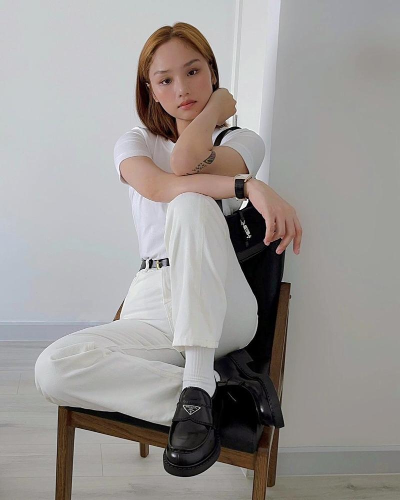 Tóc Tiên thả rông khiến fan toát mồ hôi - Chi Pu diện bikini hóa búp bê tại gia-7