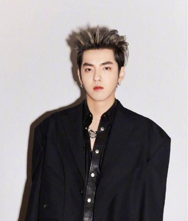 Ngô Diệc Phàm chính thức nhận trát tuyên bố phong sát-2