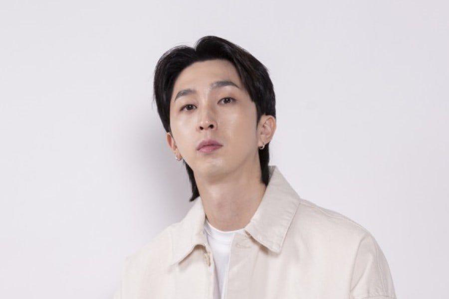 Rapper Sleepy chuẩn bị kết hôn vào tháng 10/2021. Vợ của nam nghệ sĩ không phải là người nổi tiếng và đám cưới sẽ được tổ chức riêng tư cùng bạn bè, người thân.