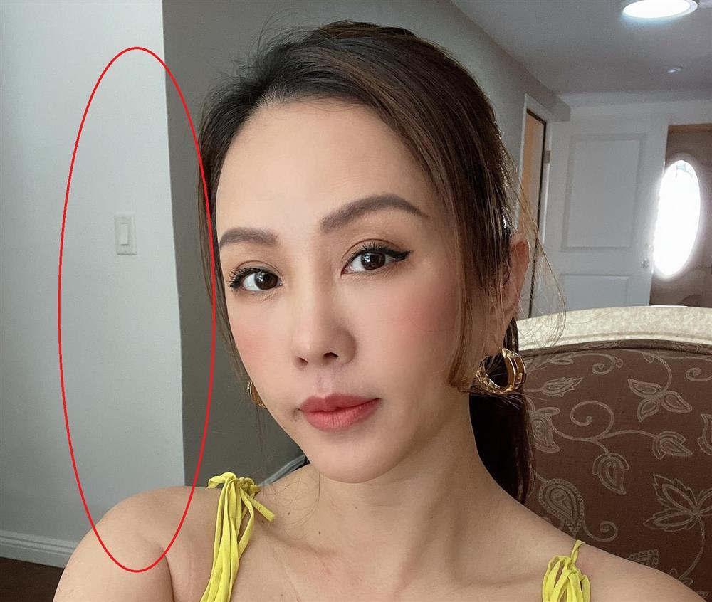 Thu Hoài khoe mặt không tì vết, dân mạng soi chi tiết ảo lòi-2
