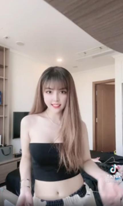 Chiếc áo hư nhất mấy hôm nay: Khiến bộ loa rong chơi theo điệu nhạc-8