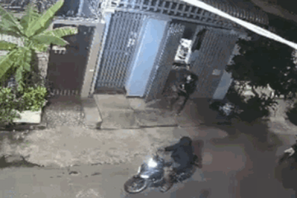 Căn nhà ở TP.HCM bị cùng 1 nhóm trộm phá khóa, đột nhập 2 lần liên tiếp