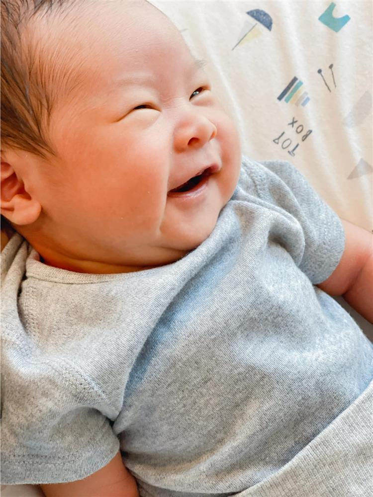 Quế Vân hô biến quý tử sơ sinh thành xã hội đen-7