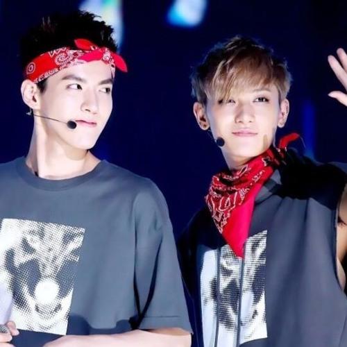 Hoàng Tử Thao số nhọ: Hết bị soi mắt thâm đến... viêm cánh-3