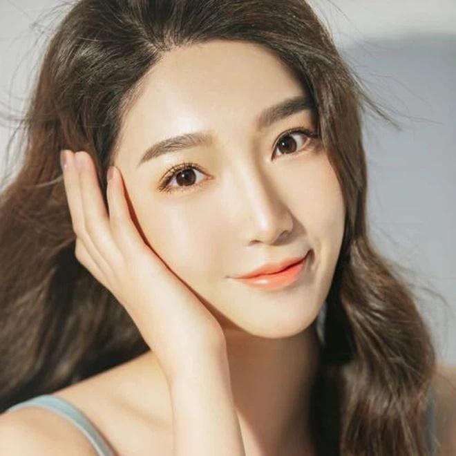 Tình cũ 19 tuổi bóc phốt Ngô Diệc Phàm lộ ảnh quá khứ nghi dao kéo-7