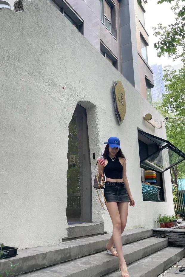 Tình cũ 19 tuổi bóc phốt Ngô Diệc Phàm lộ ảnh quá khứ nghi dao kéo-10