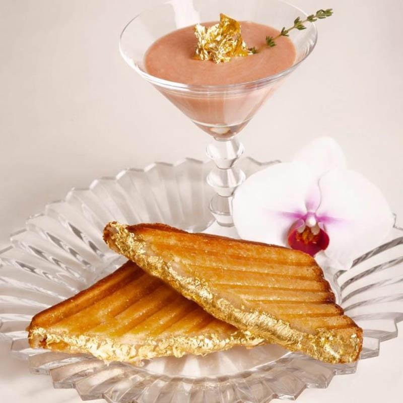 Bánh nướng phủ vàng đắt nhất thế giới, nhìn nguyên liệu mà choáng-1