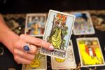 Bói bài Tarot thứ 5 ngày 22/7/2021: Cái 'tôi' mang họa hay cứu rỗi hôm nay?