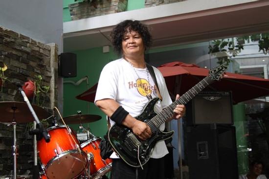 Nghệ sĩ Trung Thành qua đời vì Covid-19