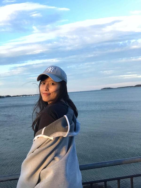 Hoa khôi Báo chí: 2 bằng thạc sĩ, chu du 15 nước, hôn nhân viên mãn-3