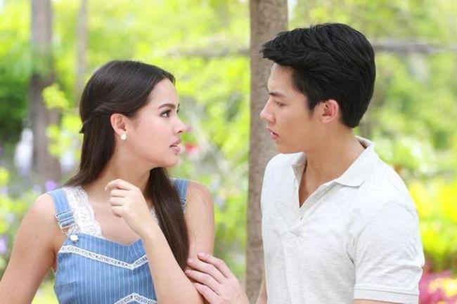 Nhờ em chồng, vợ phát hiện bí mật của chồng sau màn câu cá cuối tuần-1