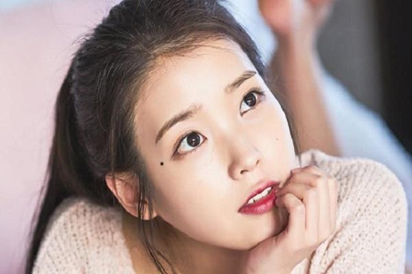 Nốt ruồi ở 3 vị trí này sớm mang mệnh quý nhân, tương lai thành công-2