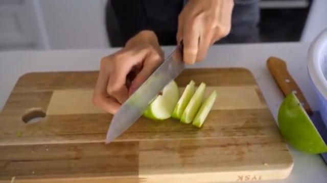 Loại nước ép thần thánh giúp Minh Tú giữ eo săn chắc mùa dịch-2