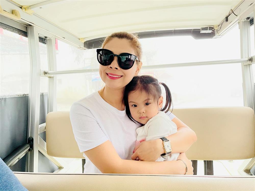 Thanh Thảo trục trặc hôn nhân với chồng Việt kiều?-2