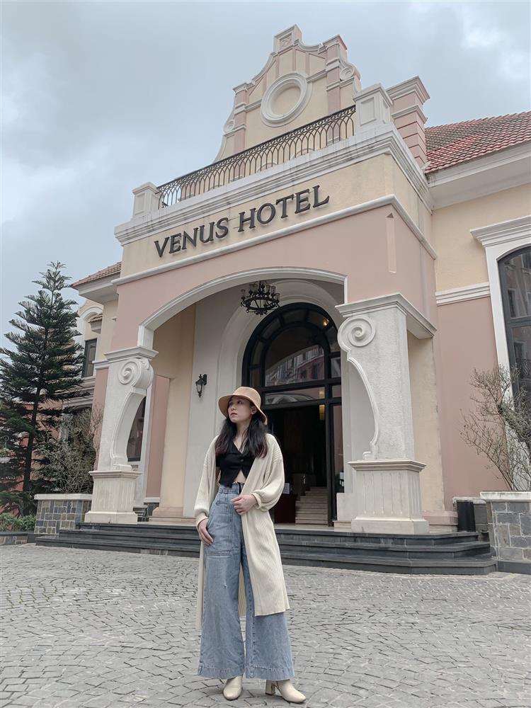 Cô giáo Minh Thu có gì mà khiến 20k con dân thức đêm ôn bài?-15