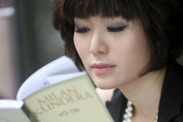 Facebook cố hoa hậu Thu Thủy chia sẻ kỷ niệm bên con thơ-6