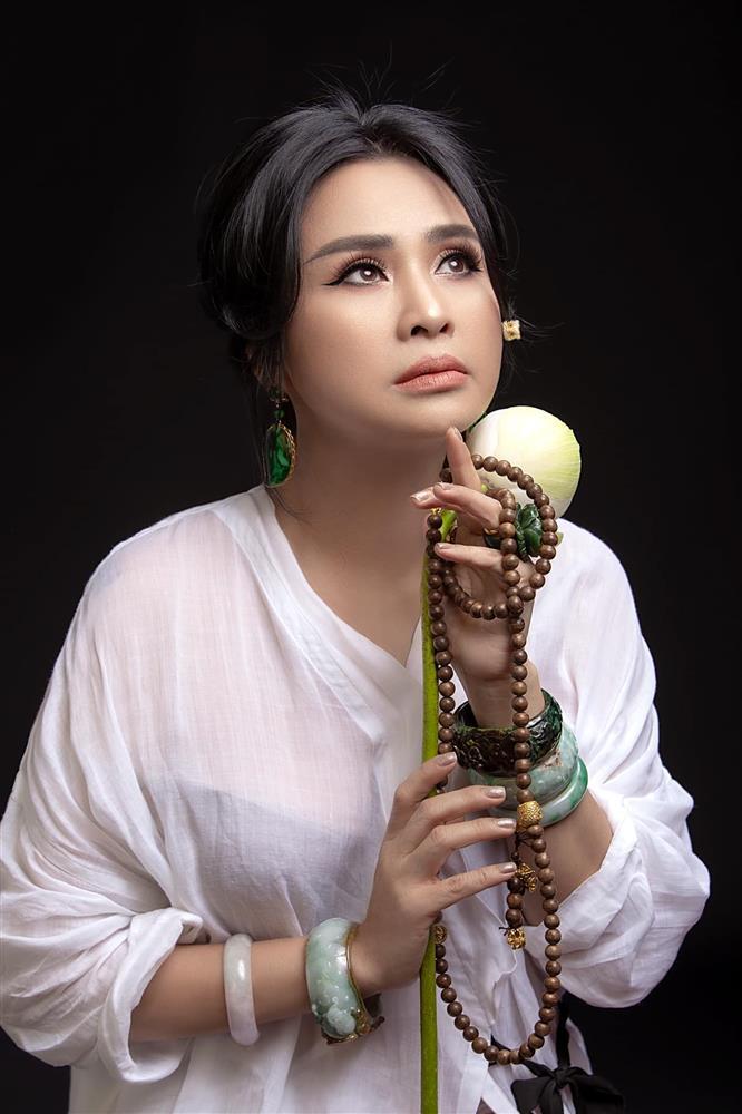 Thanh Lam làm rõ clip tiêm vaccine Covid-19 đang bị chỉ trích-3