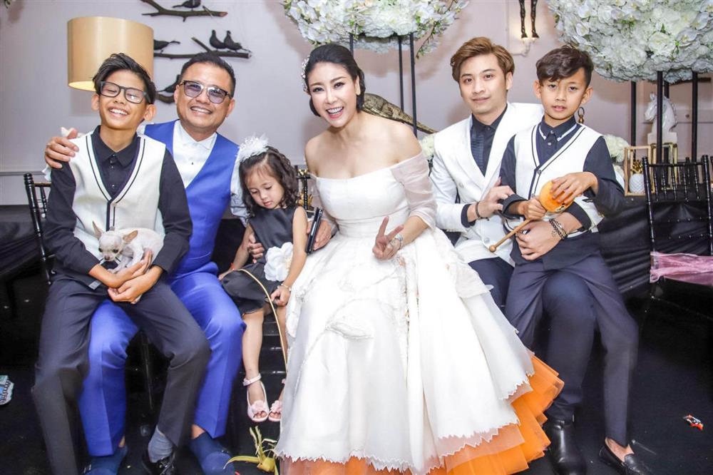 Hà Kiều Anh kỷ niệm 14 năm cưới đại gia Huỳnh Trung Nam-5