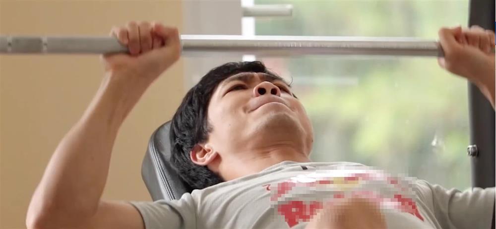 Công Phượng giả ngất trong lúc tập luyện, fans bình luận mặn mòi-2