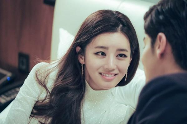 Vũ Trụ Tiểu Tam muôn hình vạn trạng-5