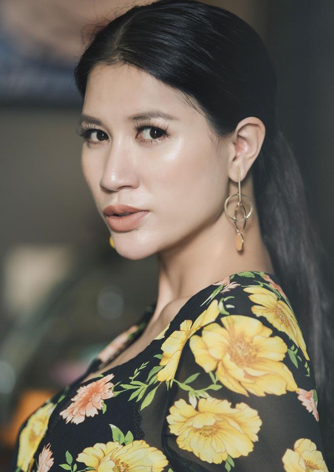 Thánh chửi Trang Trần hát live, netizen xin gấp máy thở cho chị đeo-1