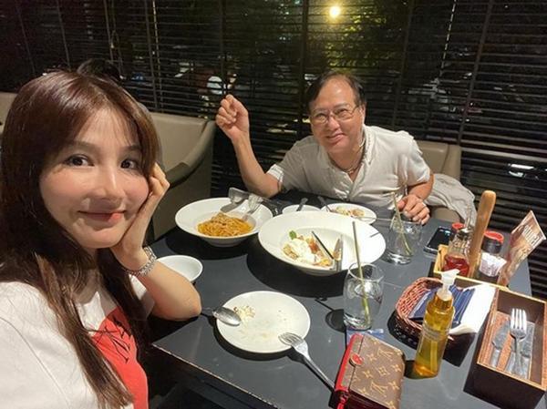 Diễm My 9X hiếm hoi nói về bố đẻ sau quá khứ đòn roi-1