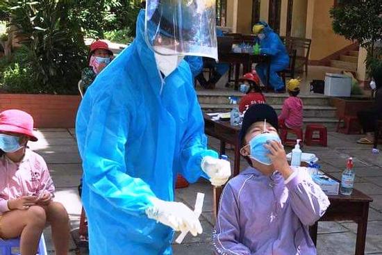 Hà Nội khẩn tìm người tới cửa hàng hoa quả ở Cổ Nhuế, Bắc Từ Liêm