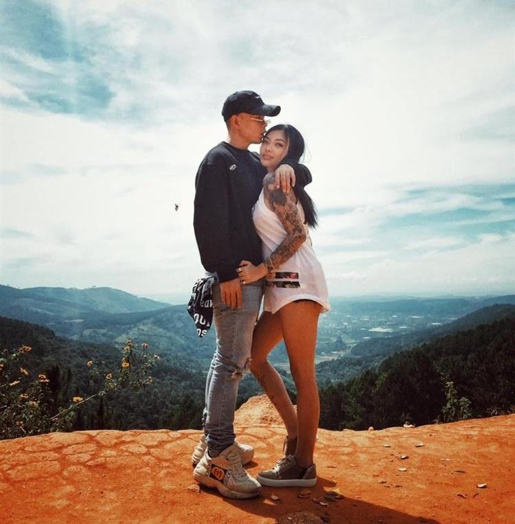 Cassie Trinh Võ - bồ cũ Binz thích phơi ngực trần, Ngân 98 thua xa-1